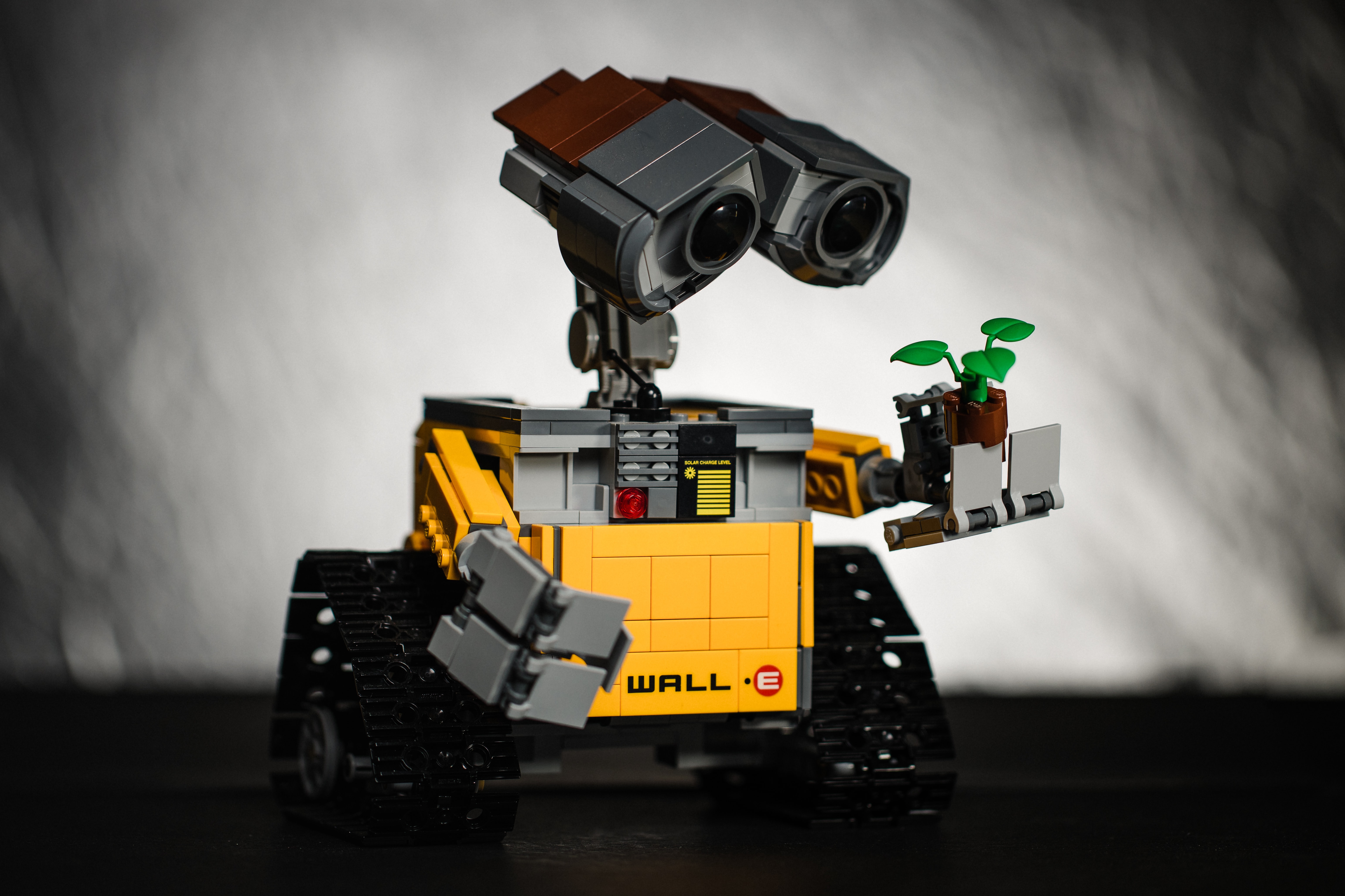 Wall-E — the plant-loving Pixar AI