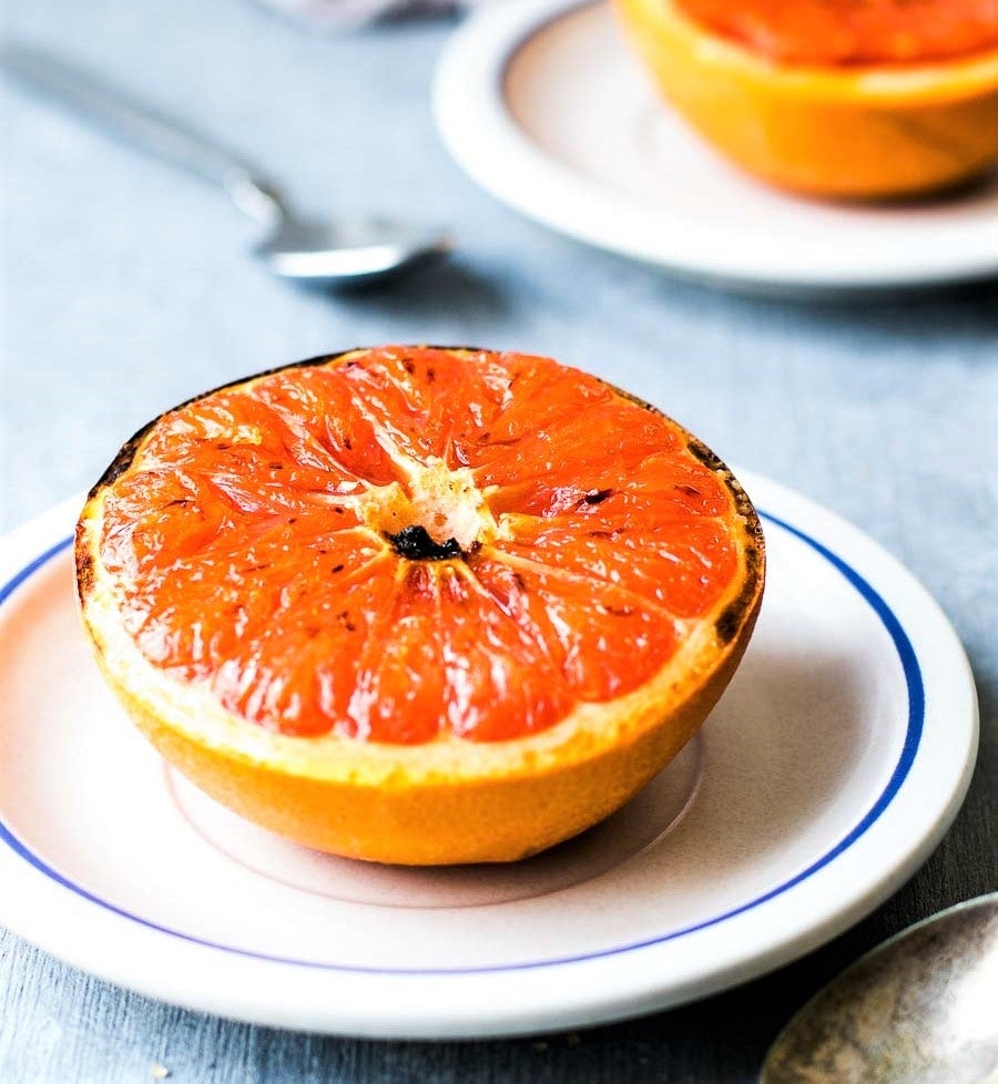 grilled-grapefruit-breakfast