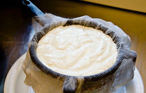 making-yogurt1_1_480x480